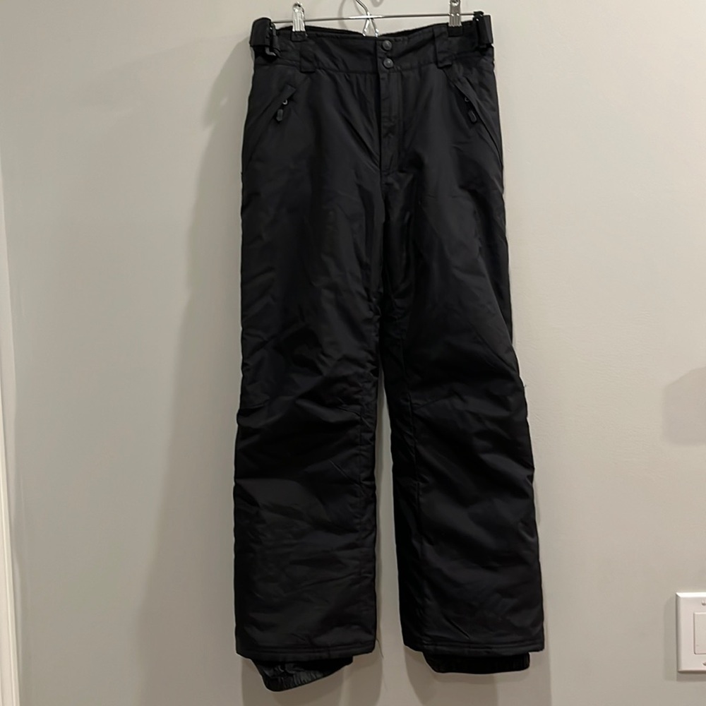 Rawik - snow and ski pants.  Youth large. Black. Waterproof.